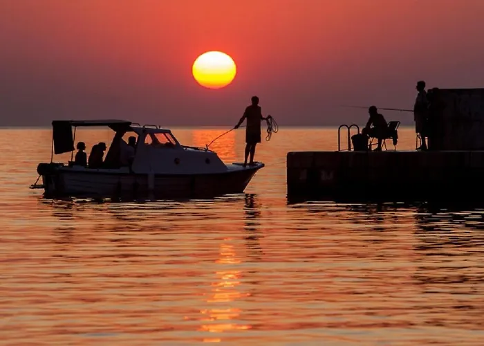 アパート Zara ザトン