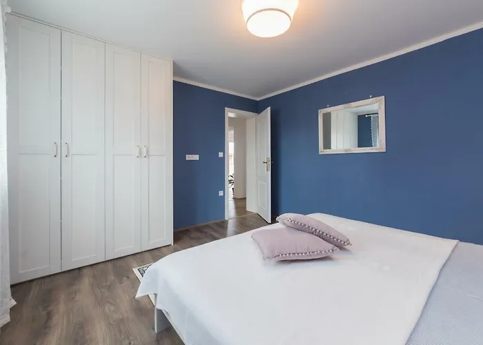 Zara Apartment *